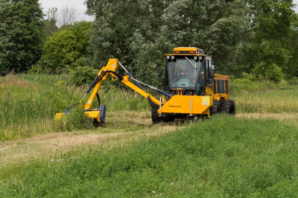 Trackless Summer Attachments - Trackless Vehicles