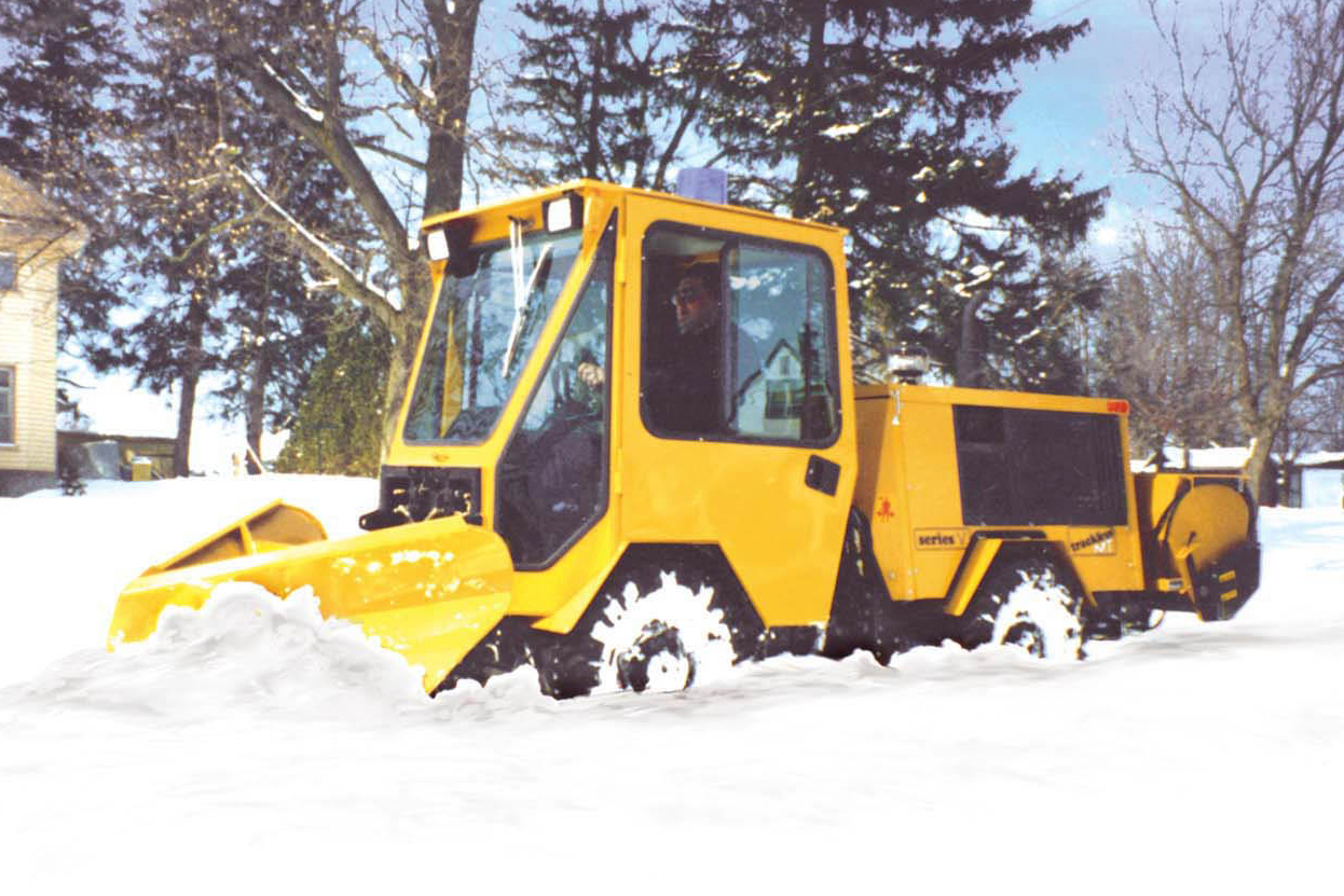 trackless vehicles mt5 tractor machine and fixed v plow attachment
